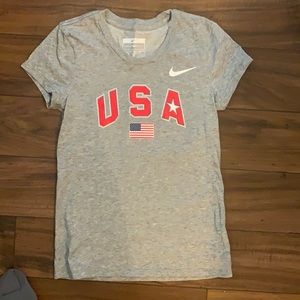 Nike sport style team USA tee